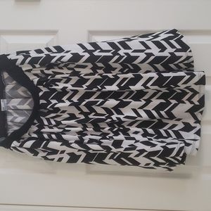 Medium Lularoe skirt